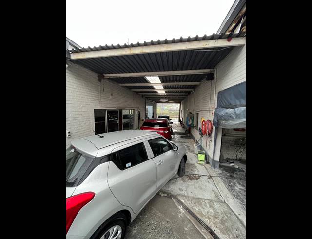 600M² WORKSHOP FOR SALE IN ACTIVIA PARK